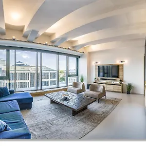 דירה Loft Astoria, בודפשט